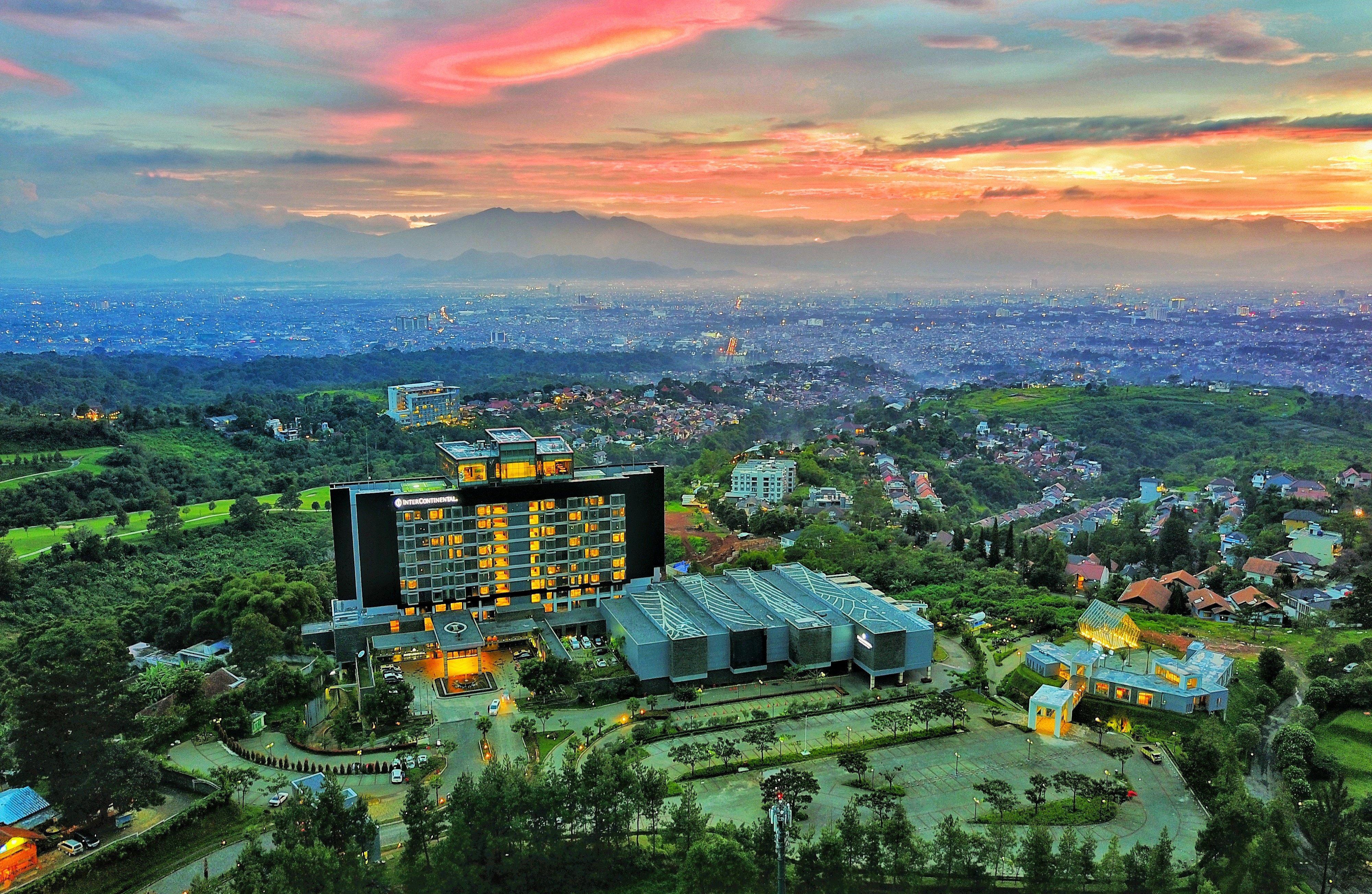 Intercontinental Bandung Dago Pakar, An Ihg Hotel Eksteriør bilde